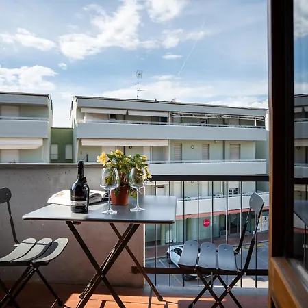 Appartamento Gio E Emma's *