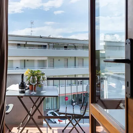 Gio E Emma's Apartment